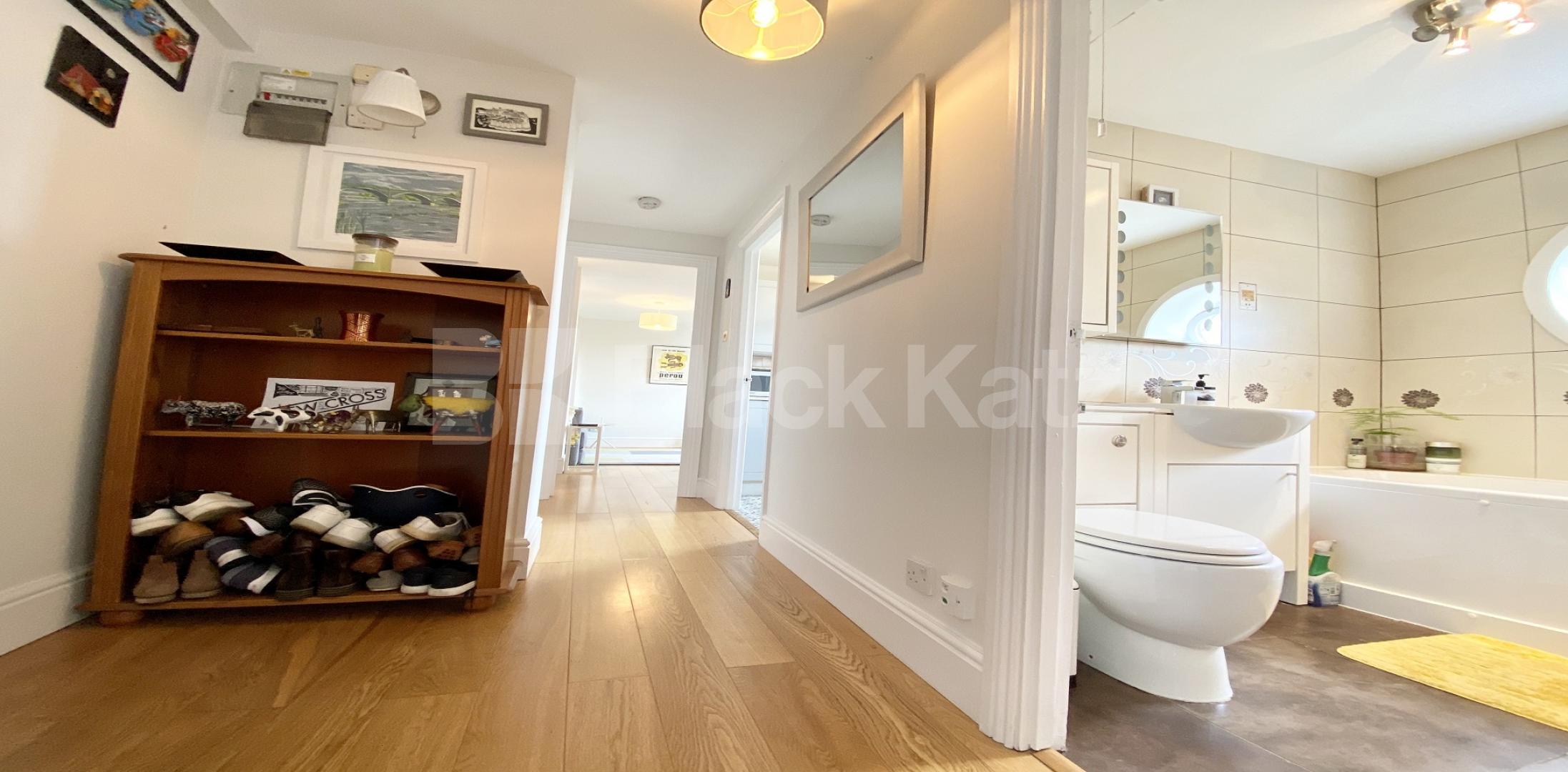 			1 Bedroom, 1 bath, 1 reception Apartment			 Avonley Road, New Cross